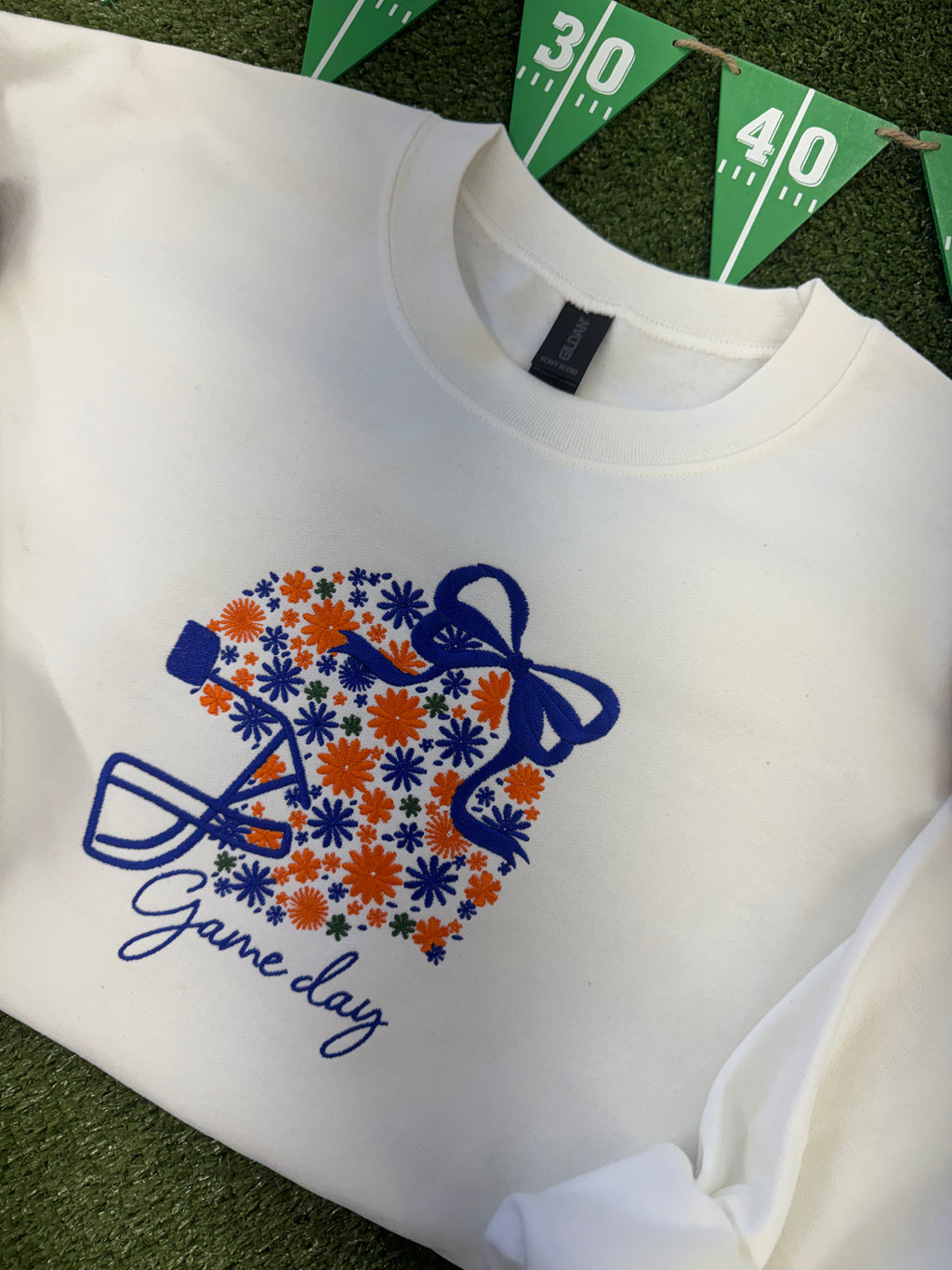 Game day crewneck