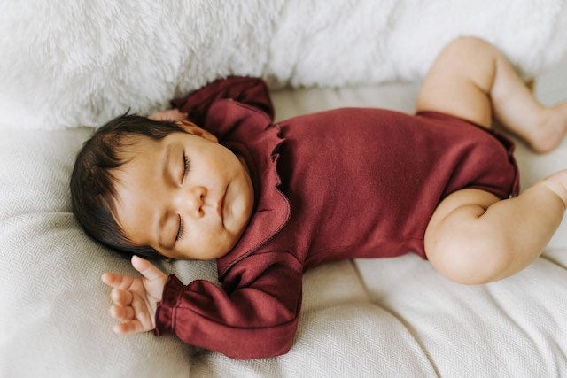 Baby Girl Organic Ruffle Bodysuit Onesie | Lovedbaby