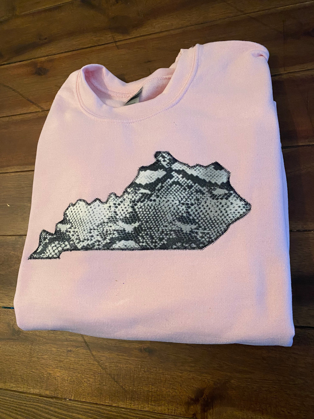 State Pride Outline Embroidered Snake Skin Applique Sweatshirt